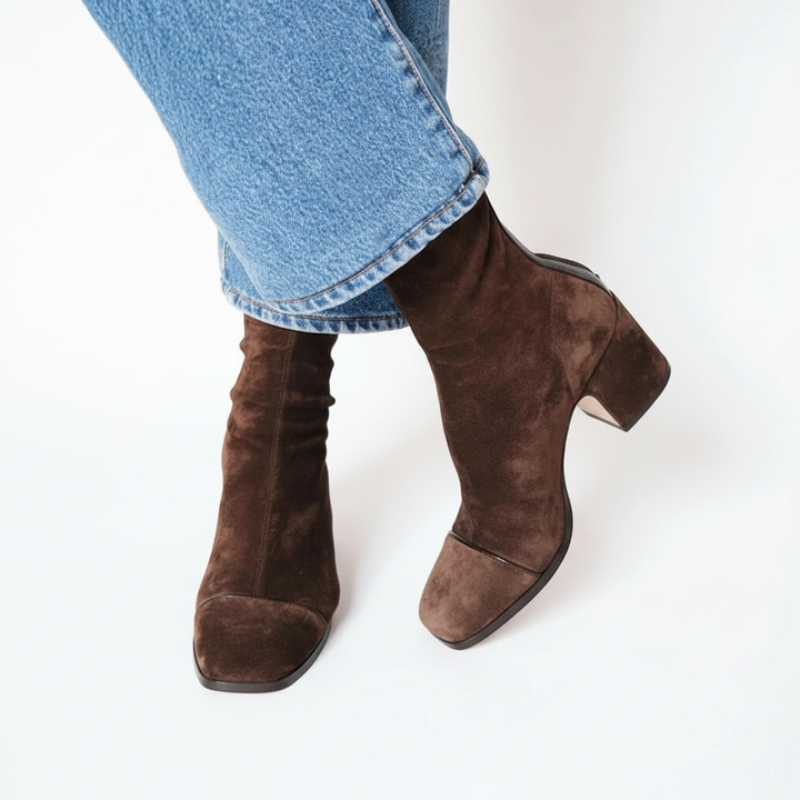 Bottines femme bout carré effet suédine à talon bloc – Alice - Marron foncé