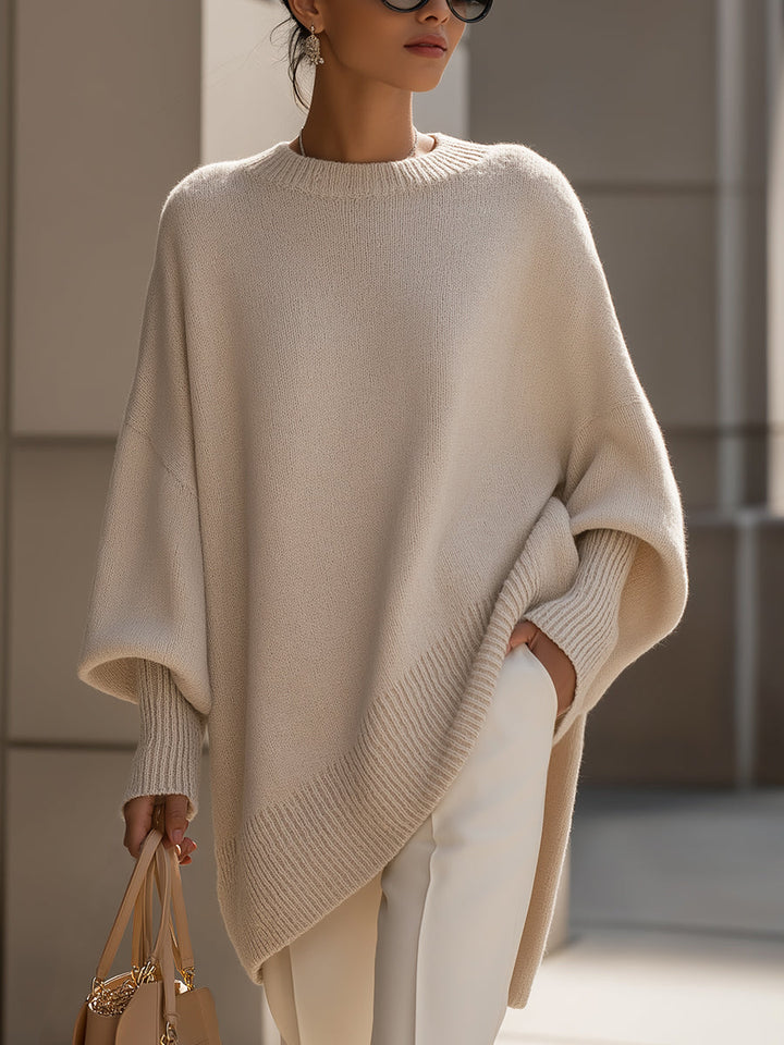 Pull poncho oversize femme en maille douce à col rond – Margaux - Beige