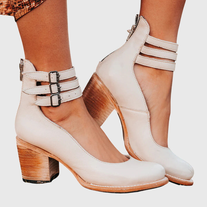 Bottines femme à brides bouclées, talon bloc et découpe – Sienna – Blanc