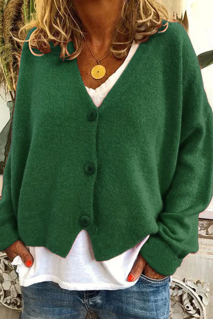 Cardigan femme en maille douce col V à boutons – Manon - Vert foncé