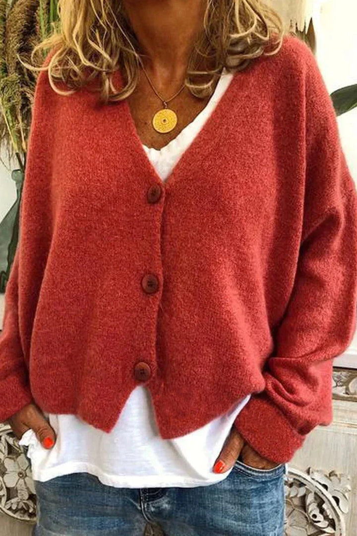 Cardigan femme en maille douce col V à boutons – Manon - Rouge brique