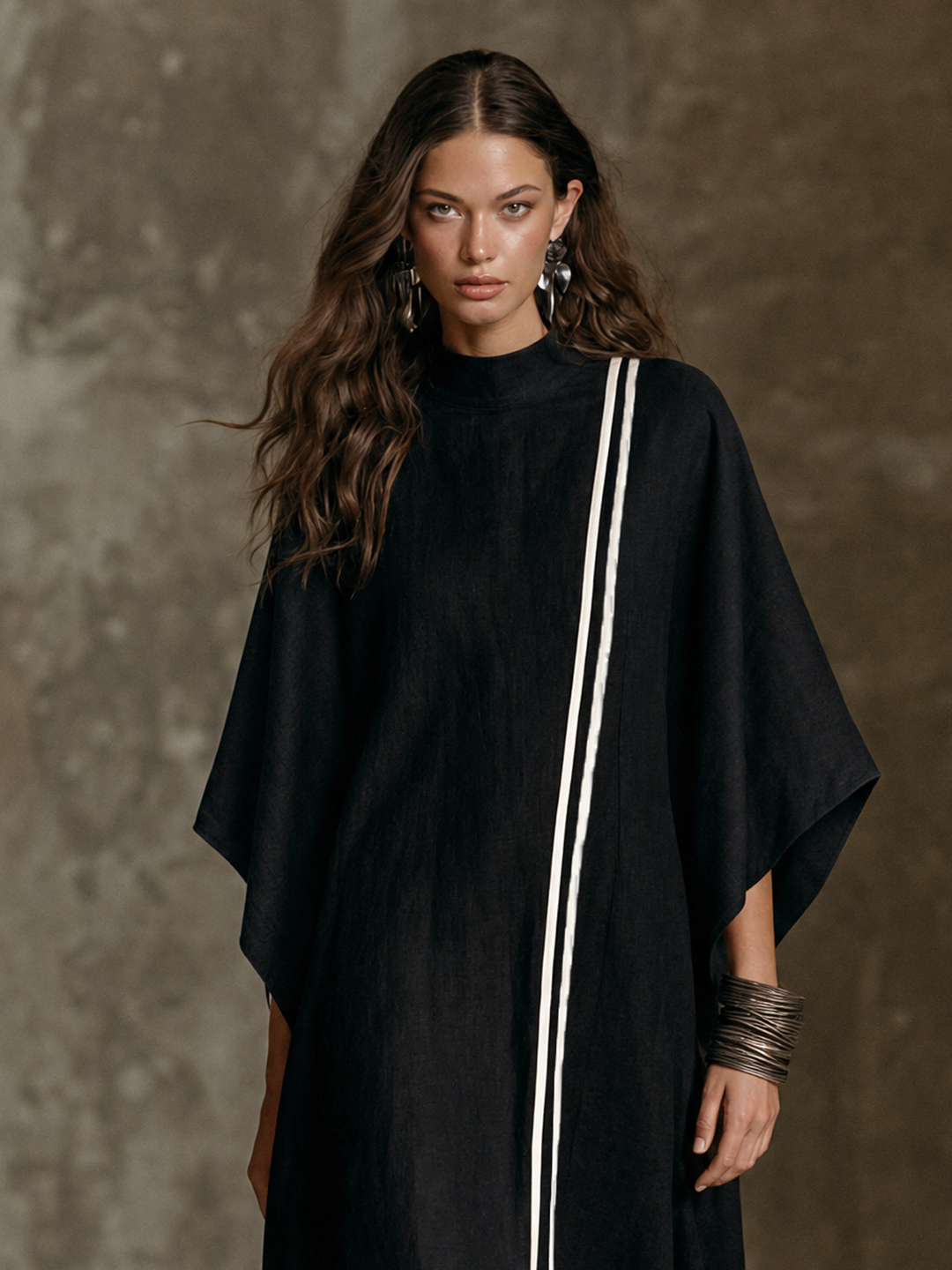 Robe longue femme minimaliste col montant à manches chauve-souris – Noir – vue 5