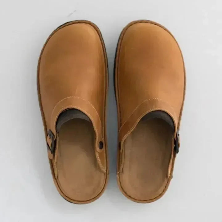 Mules homme orthopédiques à boucle réglable – Sabots – Beige