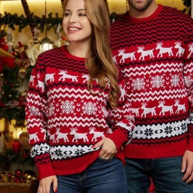 Pull de Noël femme en maille jacquard à motifs rennes et flocons – Holly - Rouge