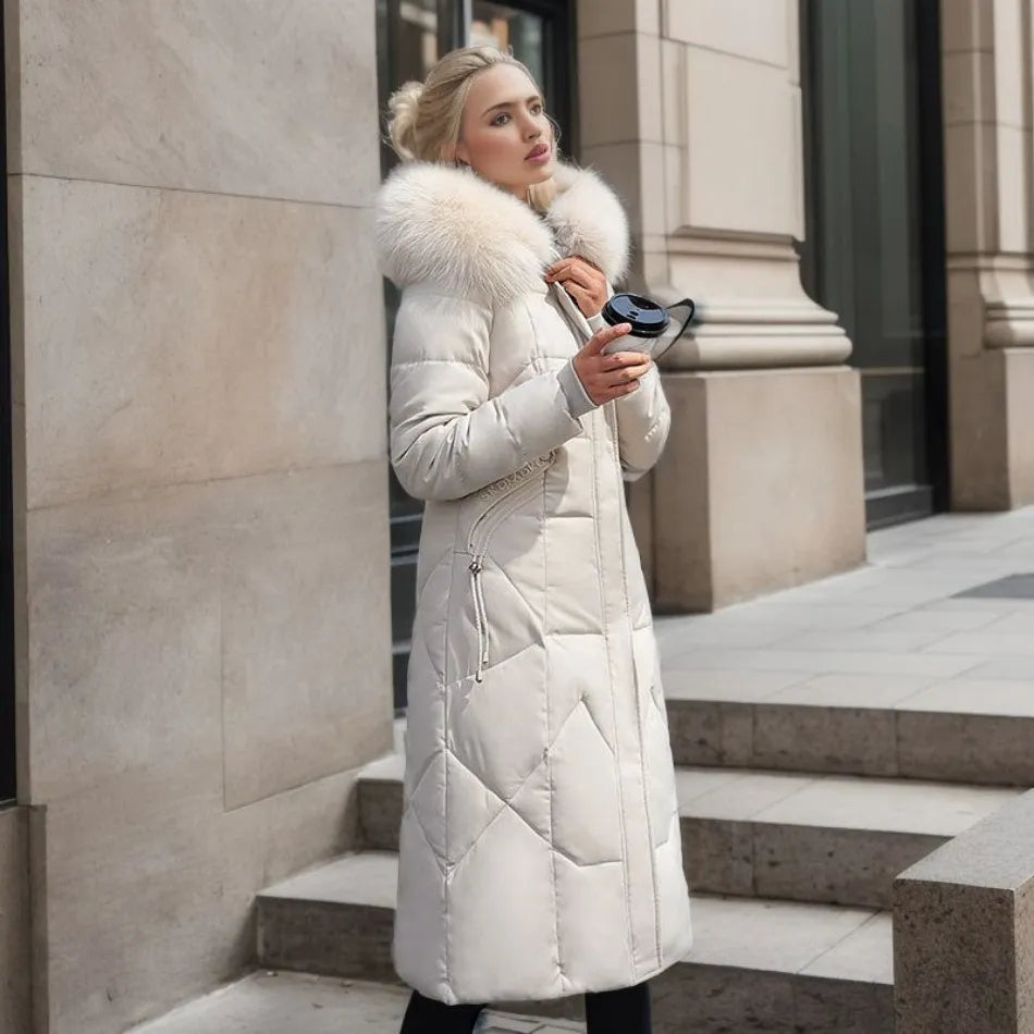 Manteau d'hiver long femme à capuche bordée de fourrure – Glamour – vue 1