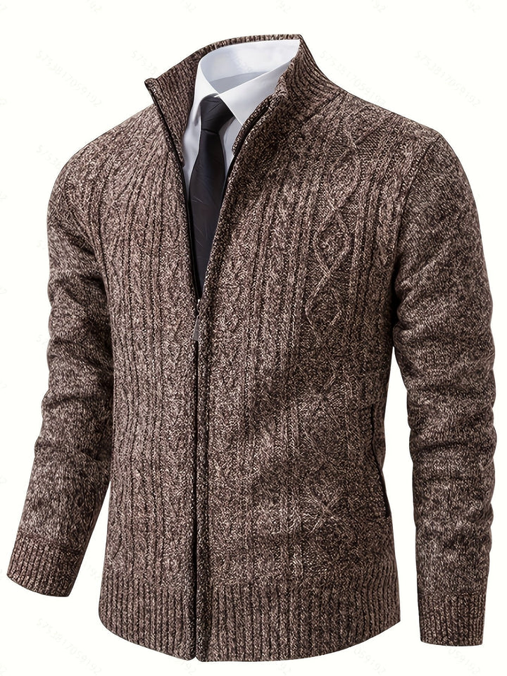 Cardigan zippé homme en maille torsadée à col montant – Henrik – Marron