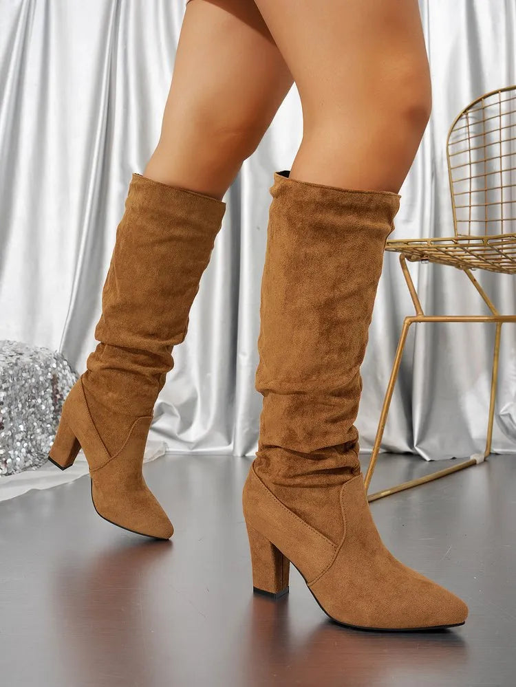 Bottes hautes femme effet daim à tige froncée et talon bloc – Camel – vue 2