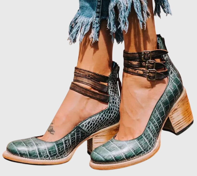 Bottines femme à brides bouclées, talon bloc et découpe – Sienna – Vert serpent
