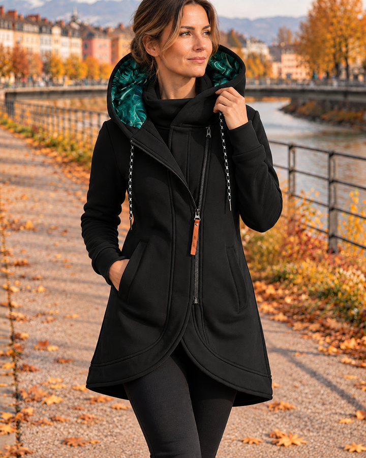 Veste longue femme molletonnée à capuche et zip asymétrique – Maëva - Noir