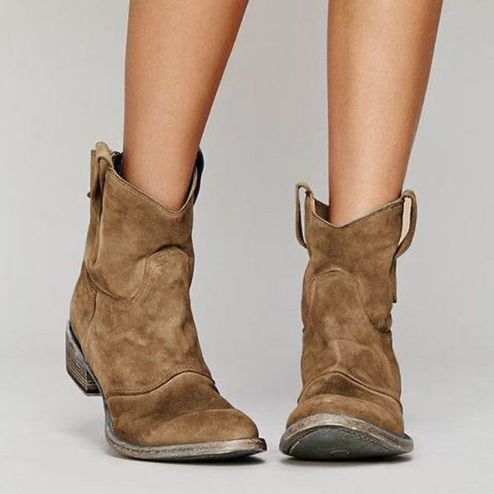 Bottines femme en daim souples à talon bloc bas – Colette – Marron
