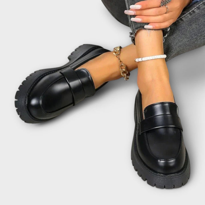 Mocassins femme orthopédiques noirs élégants – Pia – vue 4