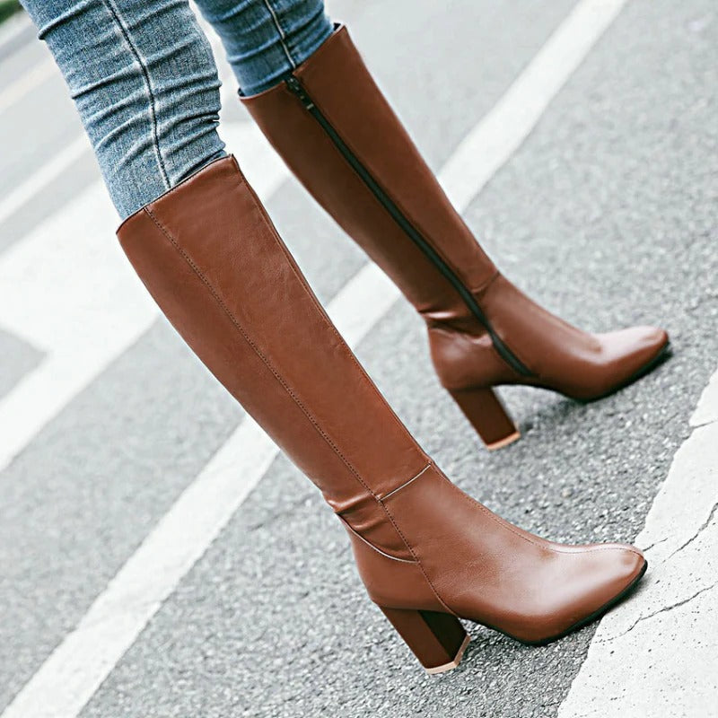 Bottes hautes femme en cuir vegan à talon bloc et zip latéral – Éléonore – vue 3