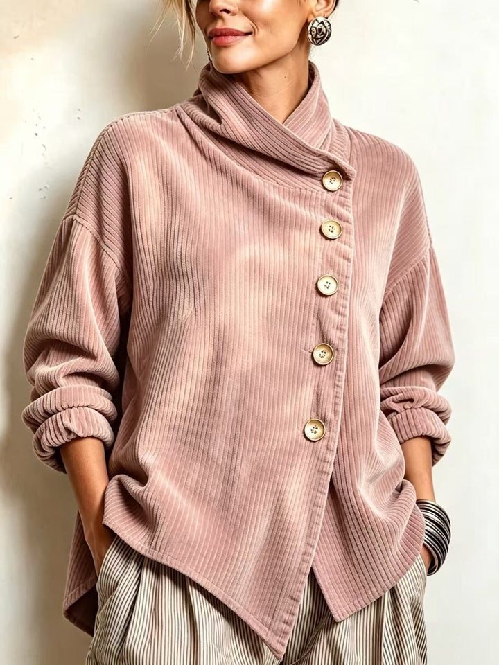 Pull femme en velours côtelé à col montant et boutonnage asymétrique – Capucine - Rose