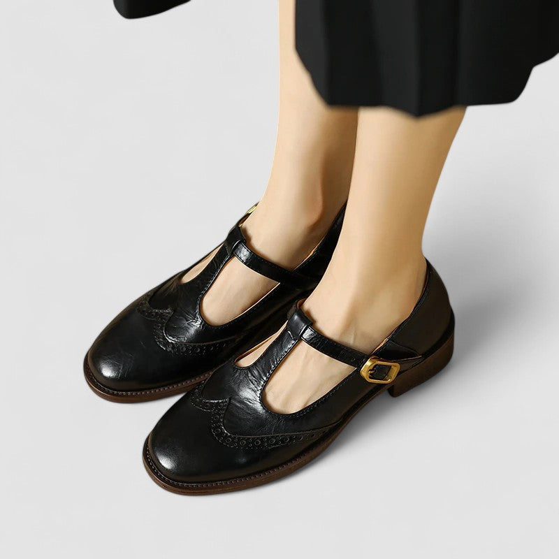 Babies femme orthopédiques à boucle dorée et découpes – Lucía – vue 12