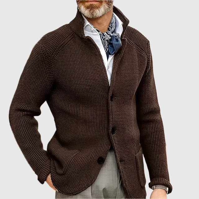 Cardigan homme en maille dense intemporel boutonné – Victor – Café