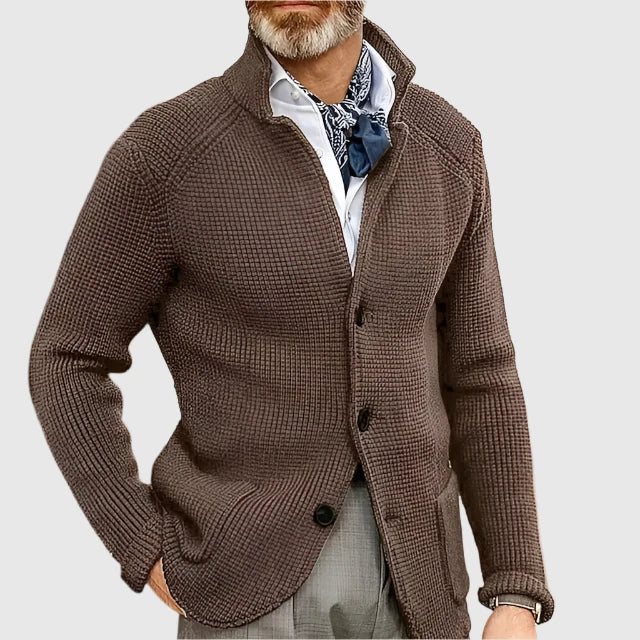 Cardigan homme en maille dense intemporel boutonné – Victor – Marron
