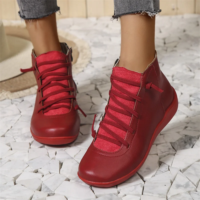 Bottines confort femme à laçage croisé et fermeture éclair – Solène - Rouge