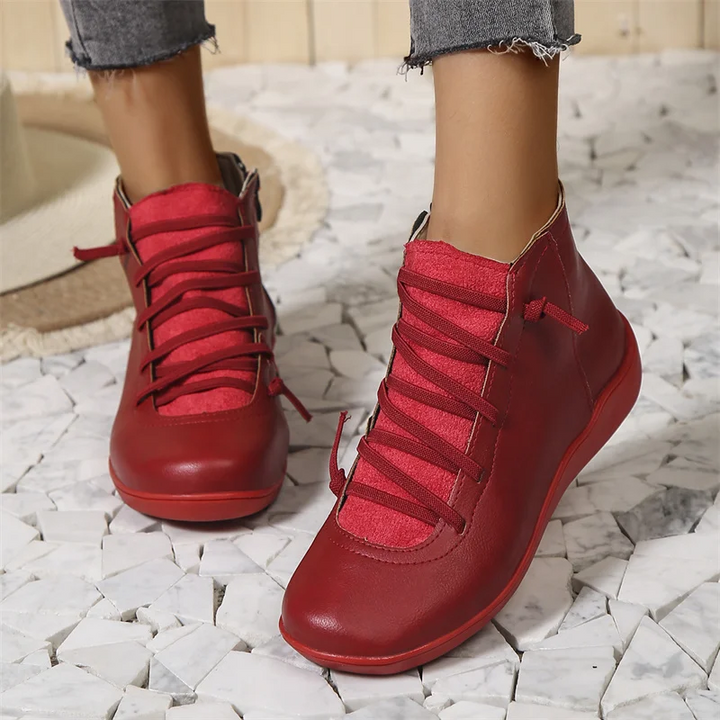 Bottines confort femme à laçage croisé et fermeture éclair – Solène - Rouge