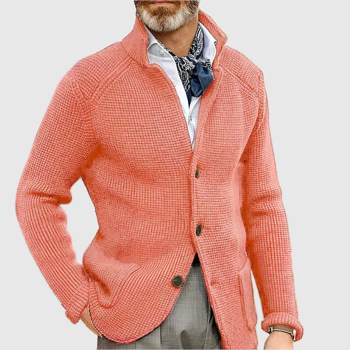 Cardigan homme en maille dense intemporel boutonné – Victor – Saumon