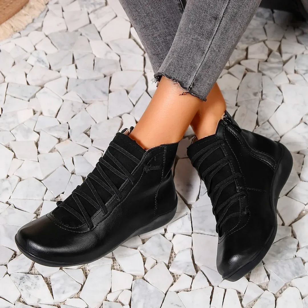 Bottines confort femme à laçage croisé et fermeture éclair – Solène - Noir