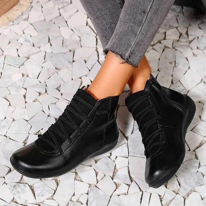Bottines confort femme à laçage croisé et fermeture éclair – Solène - Noir