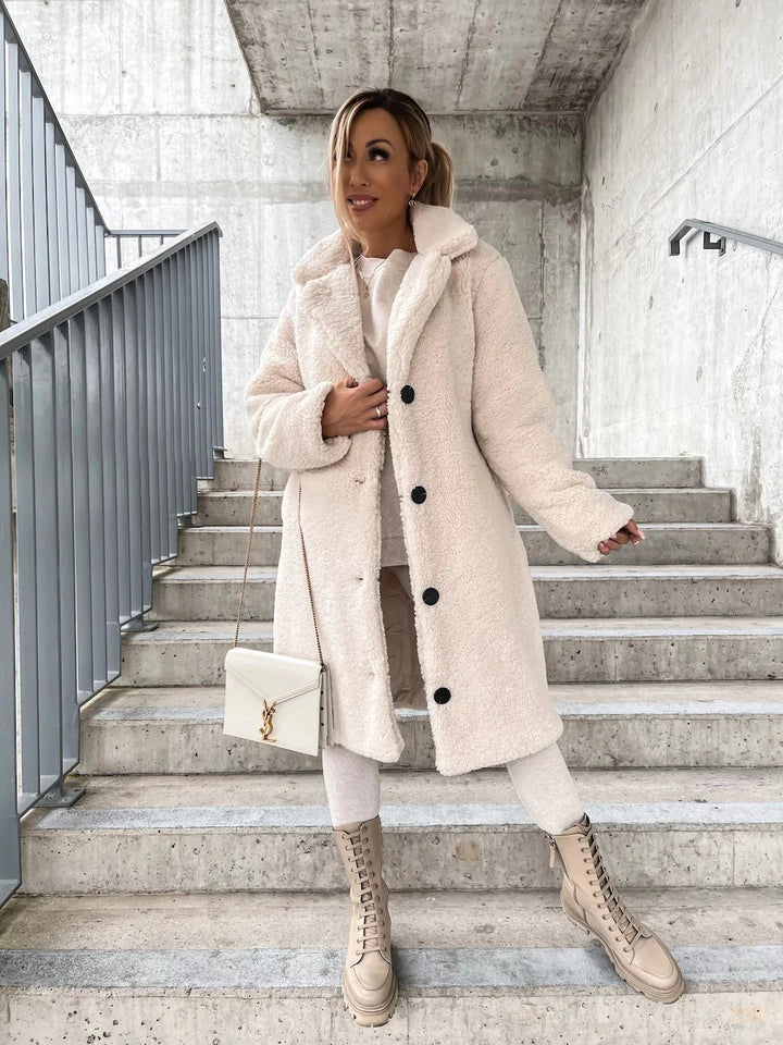 Manteau d'hiver long femme en laine fine à boutons – FrostGlamour – Blanc