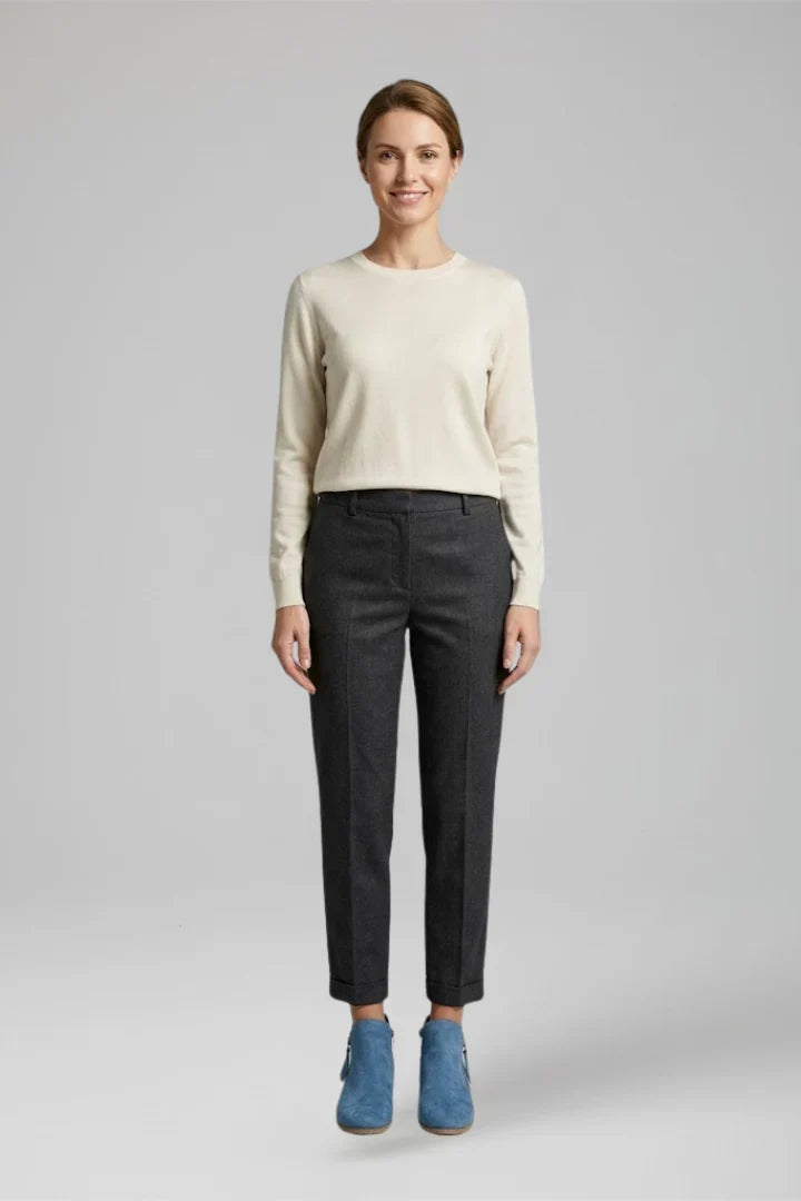 Bottines femme en suédine à bout rond, zip et talon bloc – Emma – vue 2