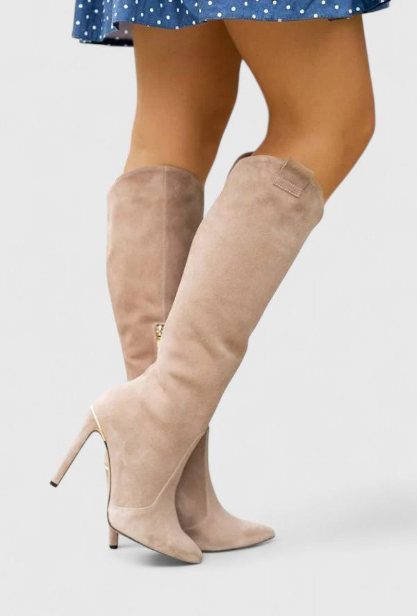 Bottines orthopédiques femme à bout pointu, zip et semelle rembourrée – Melorynn – Daim beige