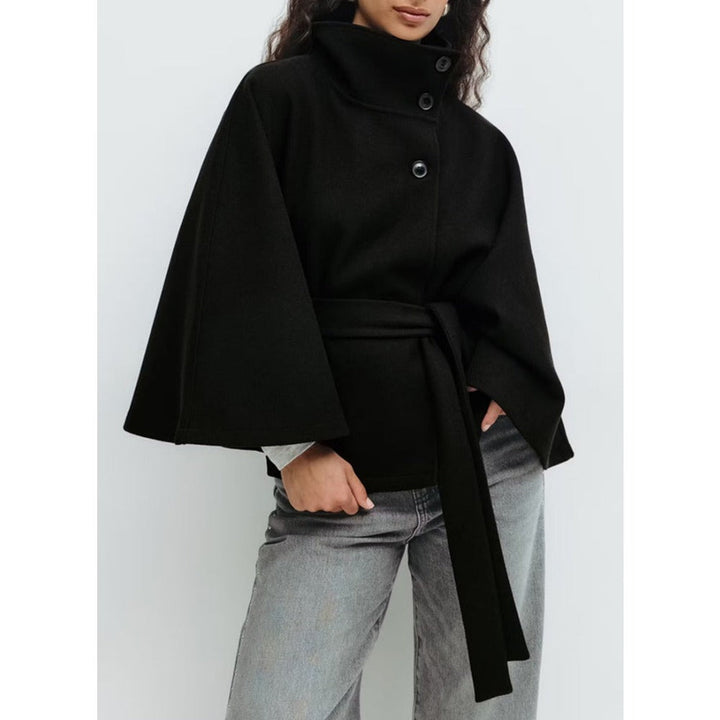 Manteau cape femme à col montant et ceinture nouée – Clémence - Noir