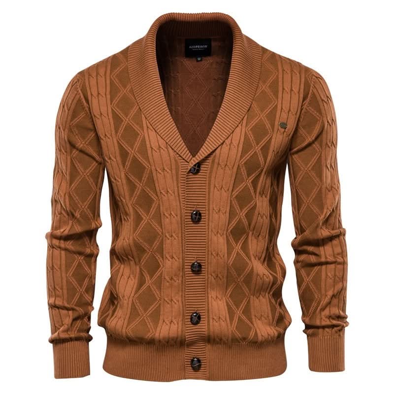 Cardigan homme en maille gaufrée boutonné à col rabattu – Sixties – Marron