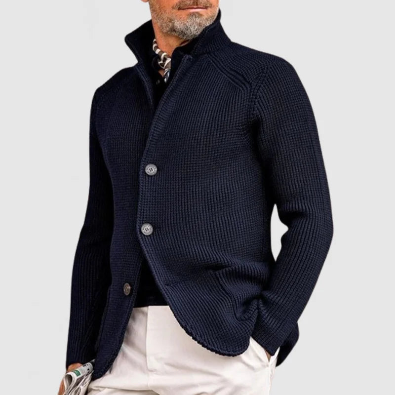Cardigan homme en maille dense intemporel boutonné – Victor – Bleu marine