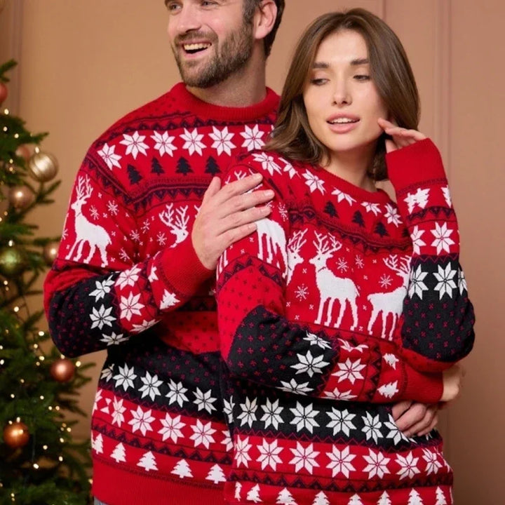 Pull de Noël femme en maille jacquard à motifs rennes et flocons – Holly - vue 2