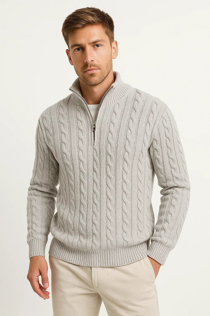 Pull homme classique en maille torsadée à quart de zip – Henrik – Gris clair