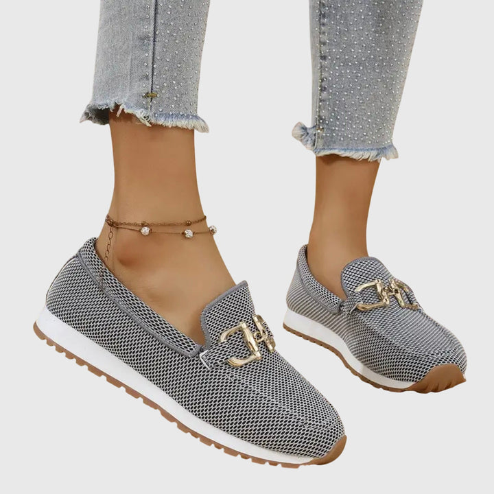 Mocassins femme orthopédiques respirants à mors doré – Susana – Gris