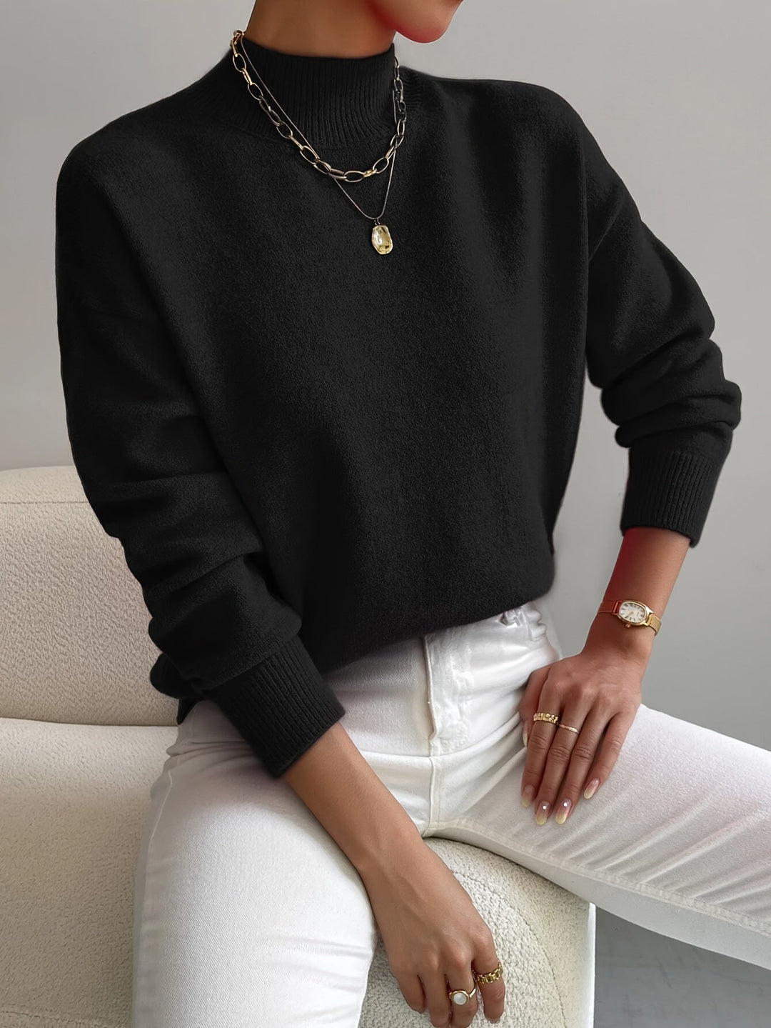 Pull femme col montant en maille douce coupe décontractée – Alice - Noir