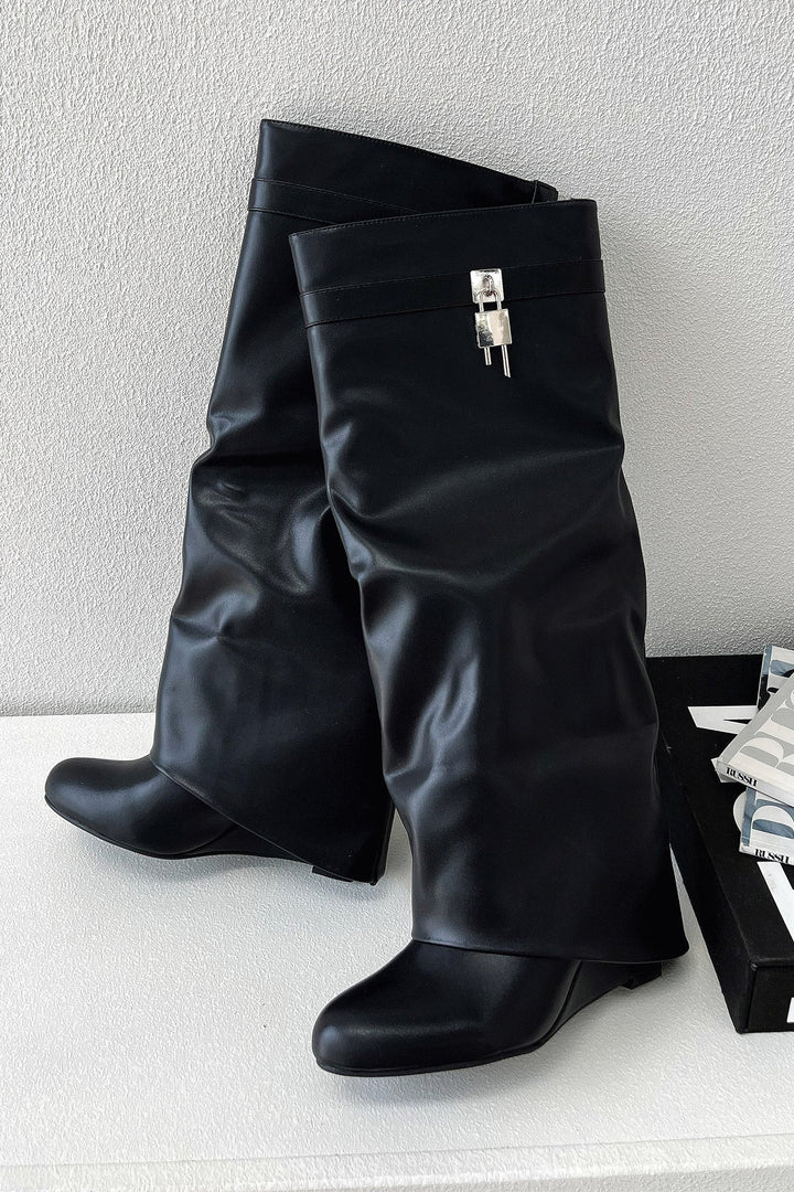 Bottes hautes femme à talon bloc, bout pointu et boucle – Hilla – vue 3