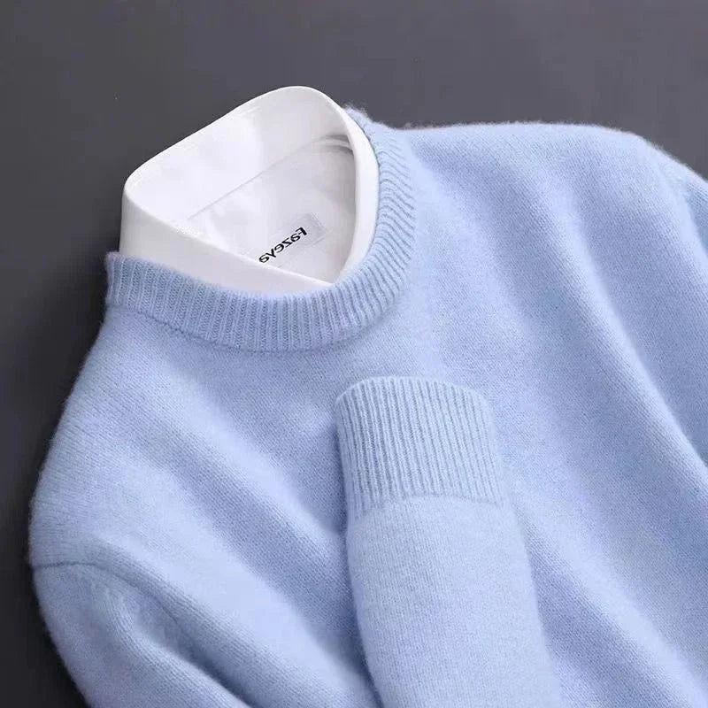 Pull homme en laine chaud et léger à lignes épurées – Aurèle – vue 12