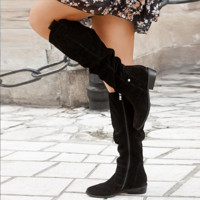 Bottes hautes plates femme souples à zip latéral – Lara – Noir
