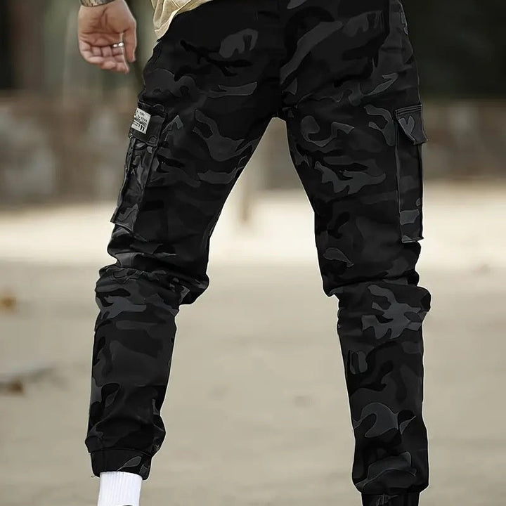 Pantalon cargo homme camouflage multi-poches à chevilles resserrées – Lucas - vue 9