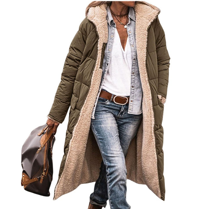 Manteau long femme matelassé réversible à capuche doublé sherpa – Adèle - Vert militaire