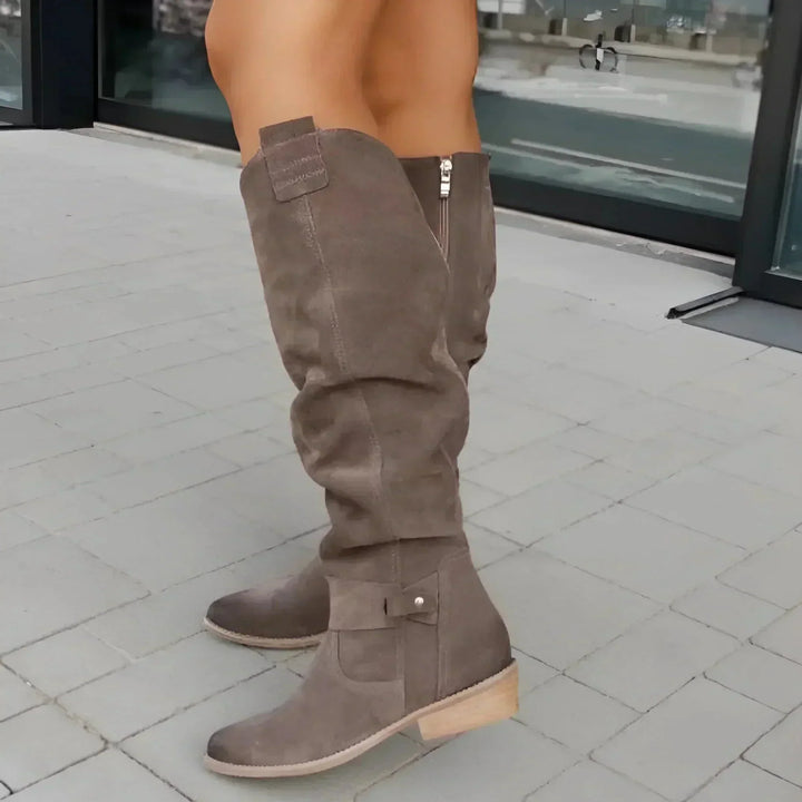 Bottes hautes femme en daim à tige froncée et talon bloc – Valentine – Marron
