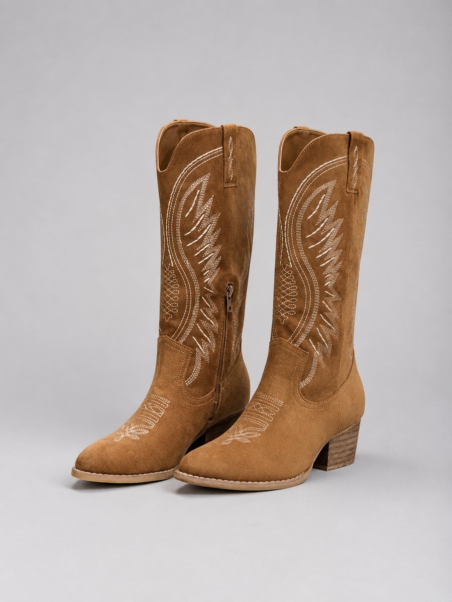 Bottes cowgirl femme en suédine brodées à bout pointu – Romy – Marron